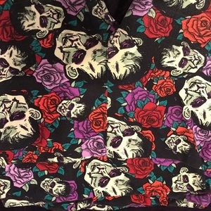 Lularoe Zombies & Roses TC Leggings